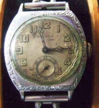 1928 Bulova Conqueror watch