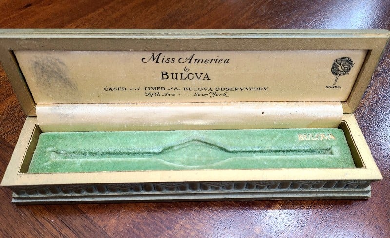 1930 Bulova Miss America Case 1