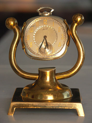 1925 Bulova pocket watch with brass stand