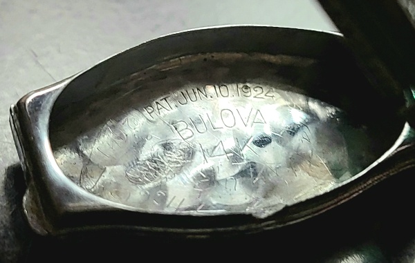1932 Bulova Unk 12-28-20 Inside Case
